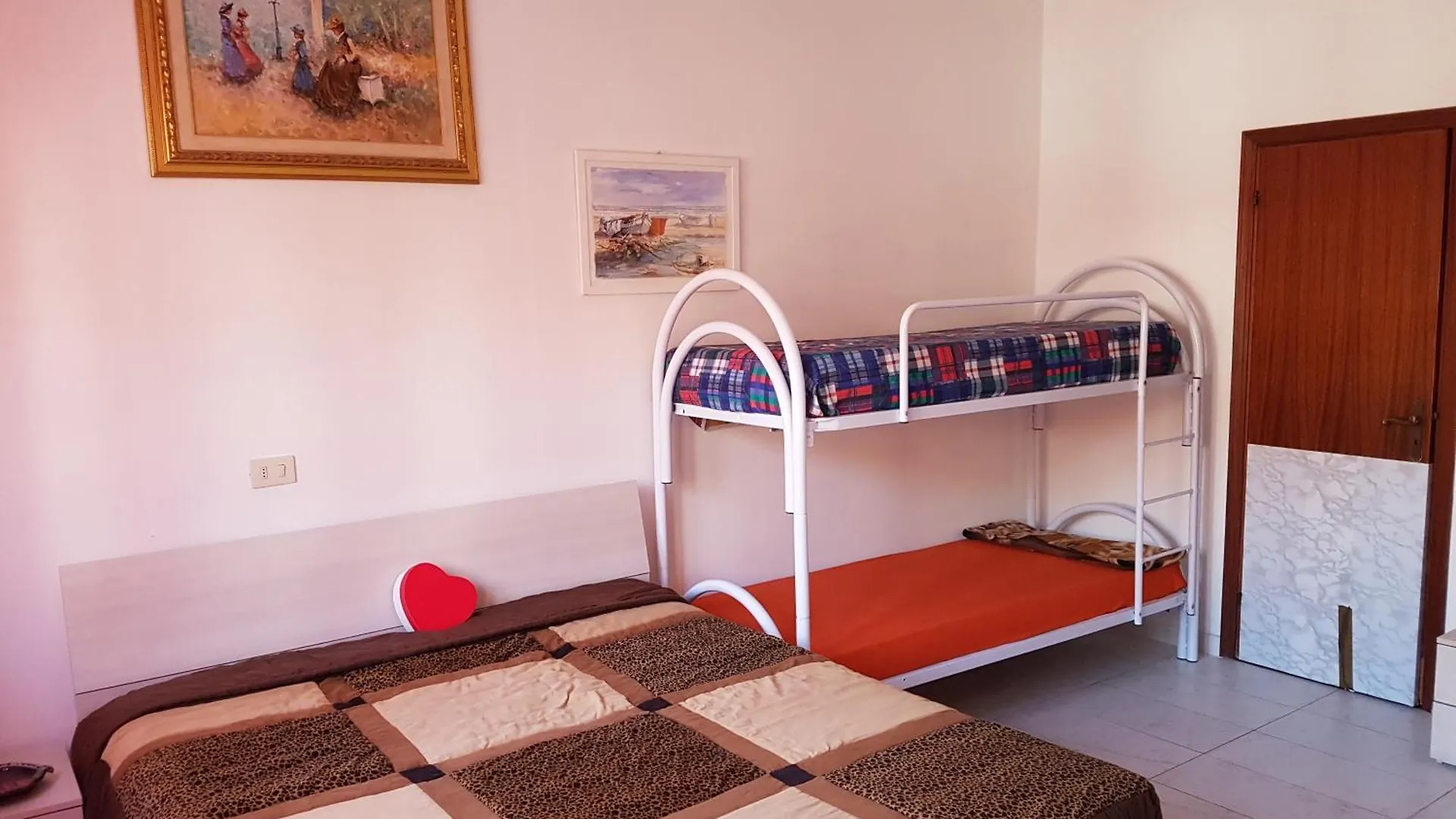 Apartment Appartamenti Cangini Cesenatico Italy